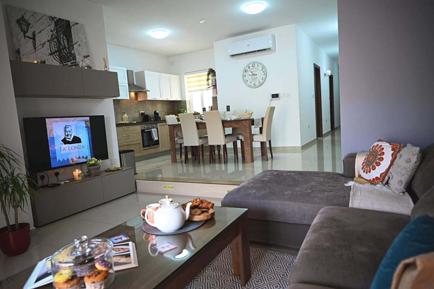 Fl 2 Ta'Lonza Luxury With Hot Tub By Homely เมลลิฮา ภายนอก รูปภาพ