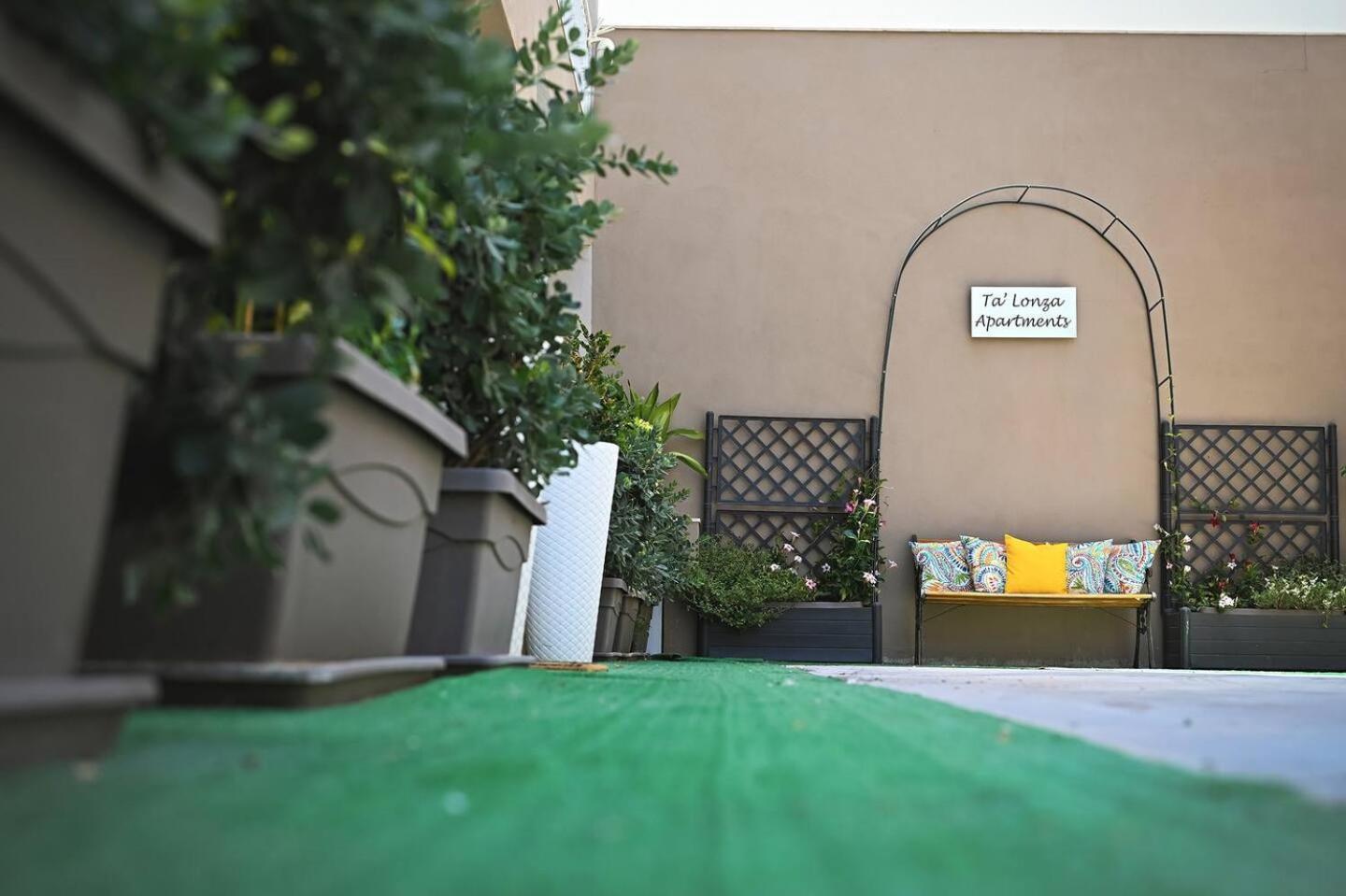 Fl 2 Ta'Lonza Luxury With Hot Tub By Homely เมลลิฮา ภายนอก รูปภาพ