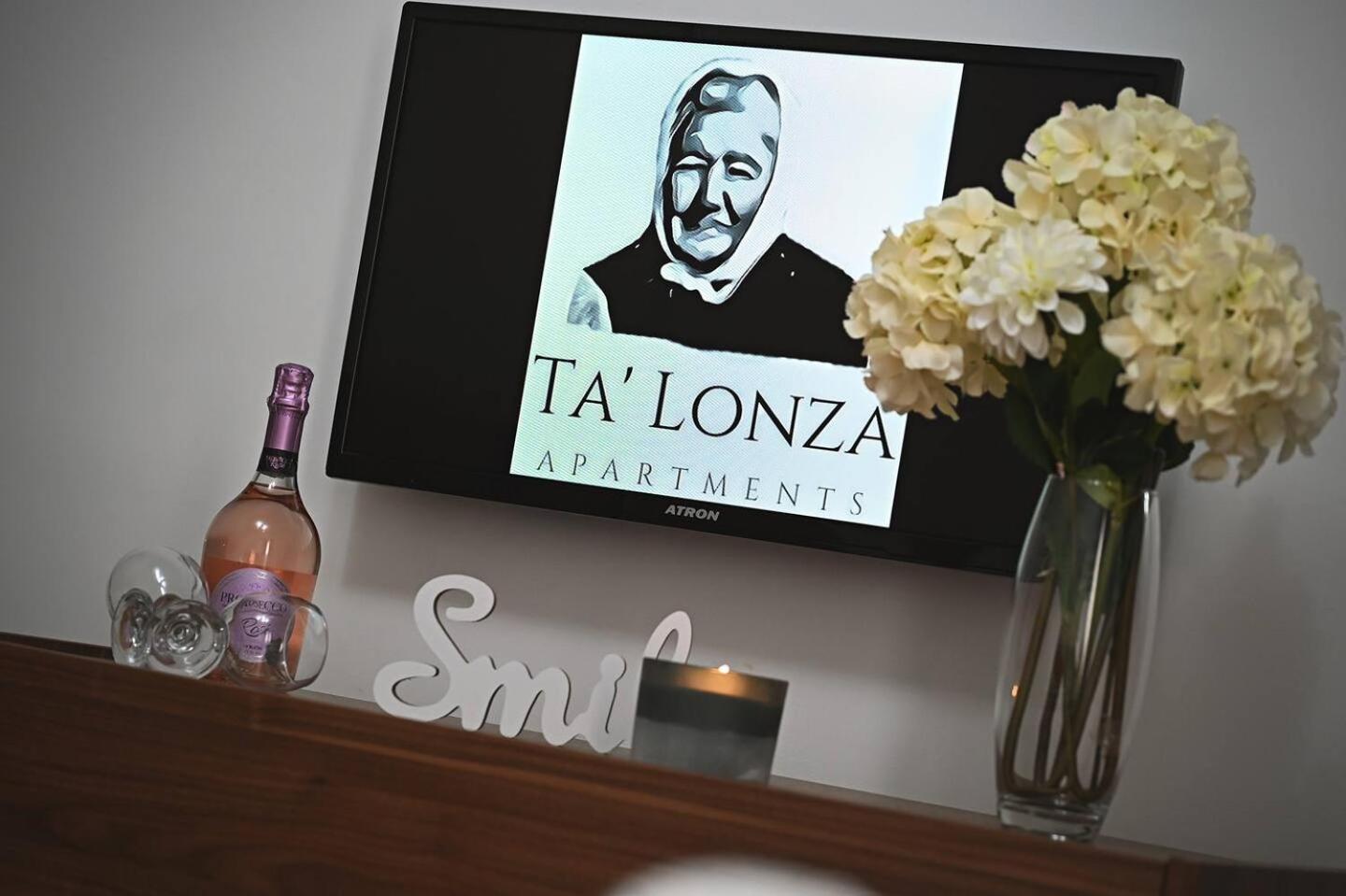 Fl 2 Ta'Lonza Luxury With Hot Tub By Homely เมลลิฮา ภายนอก รูปภาพ