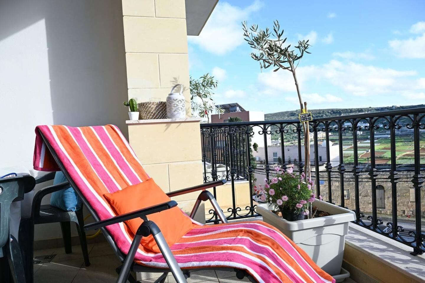 Fl 2 Ta'Lonza Luxury With Hot Tub By Homely เมลลิฮา ภายนอก รูปภาพ